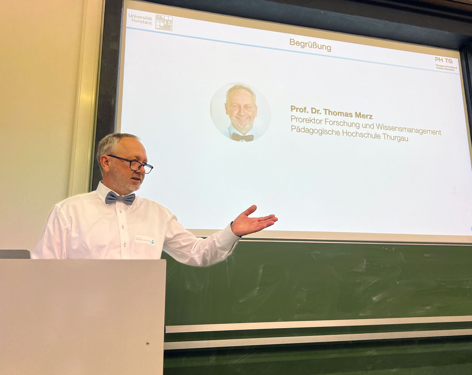 Prof. Dr. Thomas Merz spricht an der Eröffung des Science Future Lab