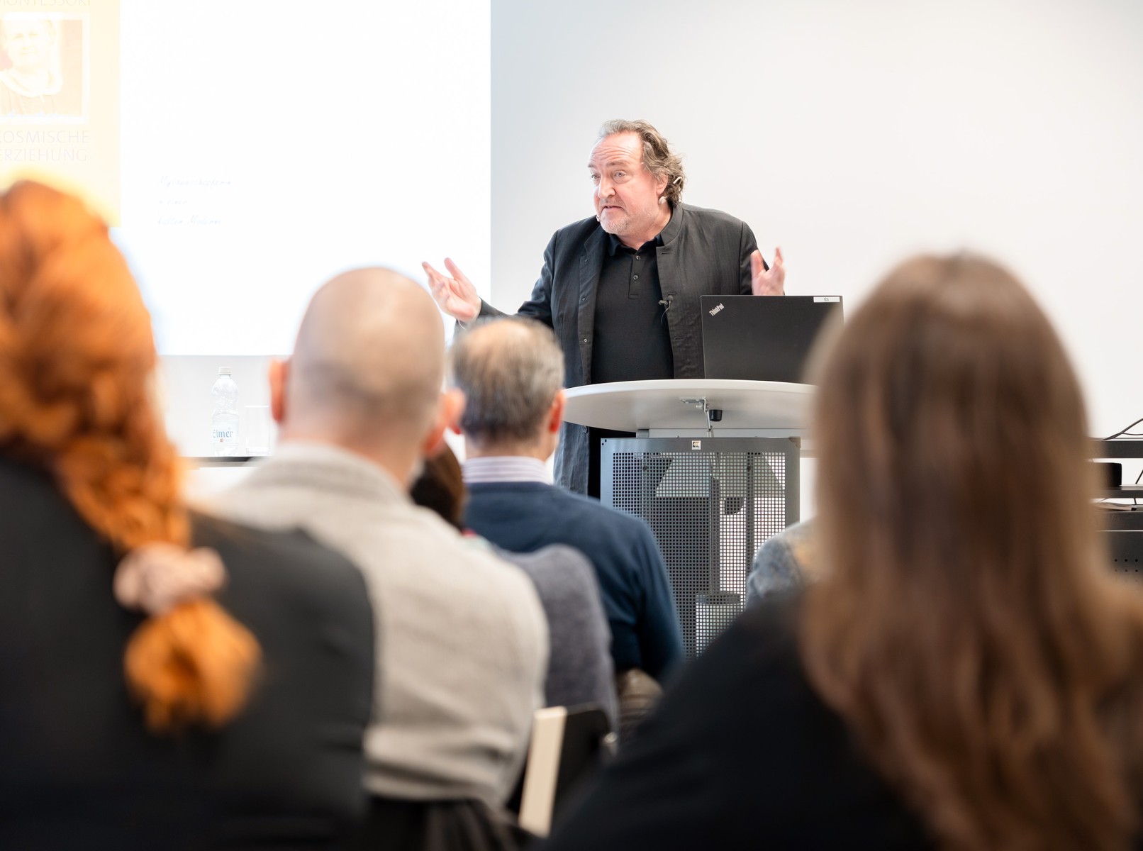 An der PHTG wurde über die Bedeutung von Heldinnen und Helden in der Pädagogik diskutiert.