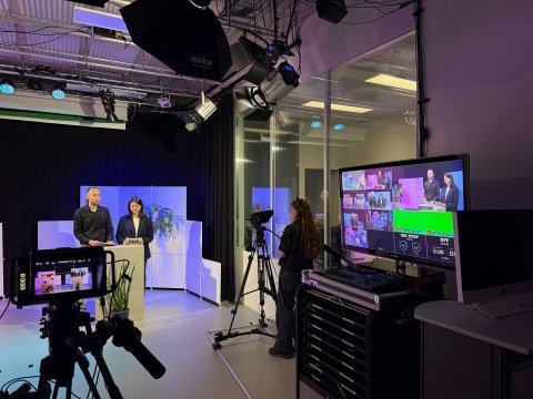 Studierende Sek I der PHTG produzieren eine TV-Sendung